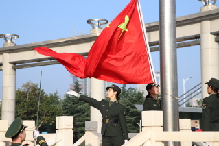  医心筑梦，强国有我！滨医人共...